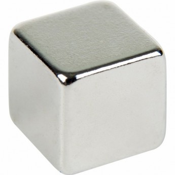 Неодимовый магнит куб REXANT 8х8х8 мм сцепление 3.7 кг, 4 шт. Неодимовый магнит куб REXANT 8х8х8 мм сцепление 3.7 кг, 4 шт.